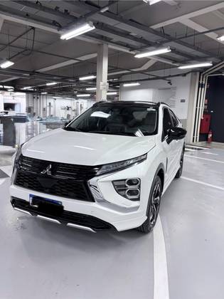 MITSUBISHI ECLIPSE CROSS 1.5 MIVEC TURBO GASOLINA HPE-S CVT MITSUBISHI ECLIPSE CROSS 1.5 MIVEC TURBO GASOLINA HPE-S CVT